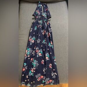 Express XS Cut-out Floral Maxi Dress